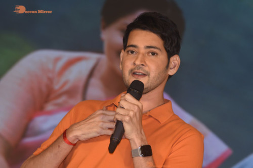 Pictures from all Sarileru Neekevvaru Movie Events attended by Mahesh Babu, Rashmika and Vijayashanti