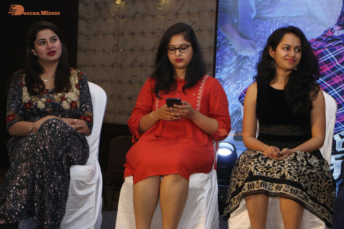 Pictures from all Sarileru Neekevvaru Movie Events attended by Mahesh Babu, Rashmika and Vijayashanti