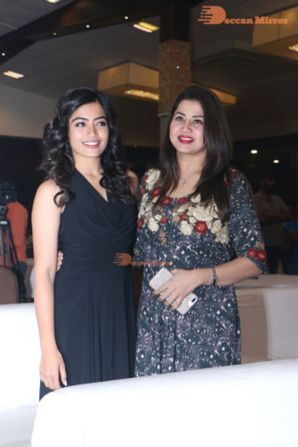 Pictures from all Sarileru Neekevvaru Movie Events attended by Mahesh Babu, Rashmika and Vijayashanti