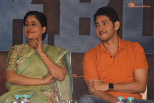 Pictures from all Sarileru Neekevvaru Movie Events attended by Mahesh Babu, Rashmika and Vijayashanti