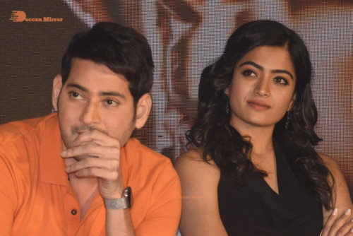 Pictures from all Sarileru Neekevvaru Movie Events attended by Mahesh Babu, Rashmika and Vijayashanti