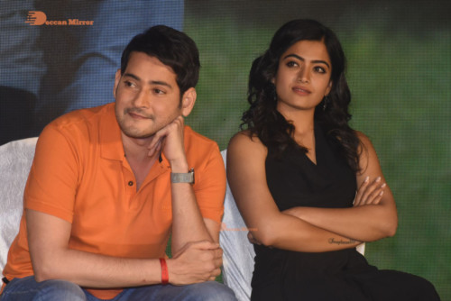 Pictures from all Sarileru Neekevvaru Movie Events attended by Mahesh Babu, Rashmika and Vijayashanti