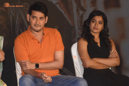 Pictures from all Sarileru Neekevvaru Movie Events attended by Mahesh Babu, Rashmika and Vijayashanti