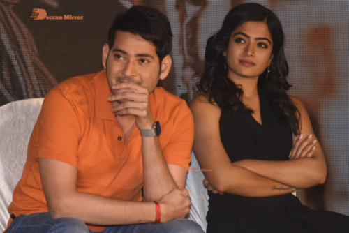 Pictures from all Sarileru Neekevvaru Movie Events attended by Mahesh Babu, Rashmika and Vijayashanti