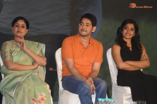 Pictures from all Sarileru Neekevvaru Movie Events attended by Mahesh Babu, Rashmika and Vijayashanti