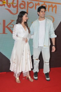 Satyaprem Ki Katha Screening attended by Kartik Aaryan, Kiara Advani, Sidharth Malhotra, Mrunal Thakur, Anil Kapoor, Pooja Hegde, Saiee Manjrekar, and others