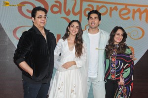 Satyaprem Ki Katha Screening attended by Kartik Aaryan, Kiara Advani, Sidharth Malhotra, Mrunal Thakur, Anil Kapoor, Pooja Hegde, Saiee Manjrekar, and others