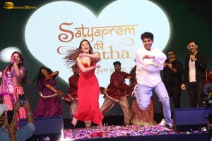 Satyaprem Ki Katha Musical Concert attended by the film’s lead actors Kartik Aaryan and Kiara Advani