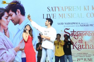 Satyaprem Ki Katha Musical Concert attended by the film’s lead actors Kartik Aaryan and Kiara Advani
