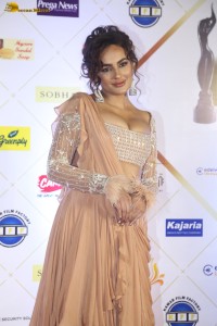 actress Seerat Kapoor red-hot looks at an filmfare awards