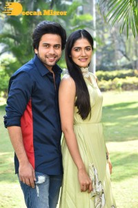 Telugu movie Sehari trailer launch event attended by cast Harsh Kanumilli and Simaran Choudhary