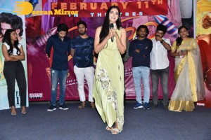 Telugu movie Sehari trailer launch event attended by cast Harsh Kanumilli and Simaran Choudhary