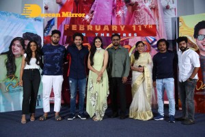 Telugu movie Sehari trailer launch event attended by cast Harsh Kanumilli and Simaran Choudhary