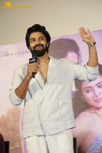 shaakuntalam trailer launch attended by samantha ruth prabhu and dev mohan and dil raju