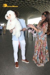 James Milliron and Shama Sikander are spotted at the Mumbai Airport