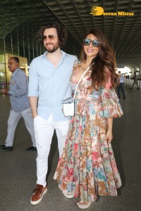 James Milliron and Shama Sikander are spotted at the Mumbai Airport