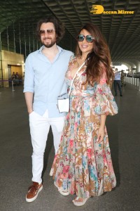 James Milliron and Shama Sikander are spotted at the Mumbai Airport