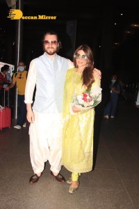 Shama Sikander and James Milliron are seen back in Mumbai after their marriage