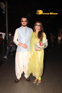 Shama Sikander and James Milliron are seen back in Mumbai after their marriage