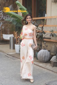 Shamita Shetty Birthday celebration with sister Shilpa Shetty, brother-in-law Raj Kundra, boyfriend Raqesh Bapat, and her 'Bigg Boss 15’ friends.