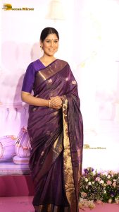 Shankar Mahadevan's Anandam Concert attended by Anil Kapoor, Hansika Motwani, Urmila Matondkar, Sonal Chauhan, and others
