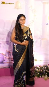 Shankar Mahadevan's Anandam Concert attended by Anil Kapoor, Hansika Motwani, Urmila Matondkar, Sonal Chauhan, and others