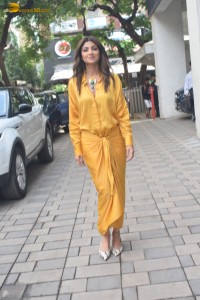 actress Shilpa Shetty cute in a yellow dress