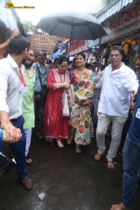 actress Shilpa Shetty traditional look in a saree