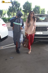 actress Shilpa Shetty spotted at mumbai airport