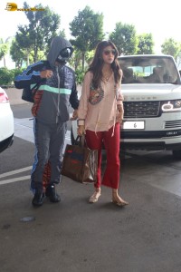 actress Shilpa Shetty spotted at mumbai airport