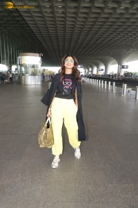 Shilpa Shetty spotted at airport