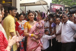 Shilpa Shetty dances her heart out at Ganpati Visarjan on Sep 20, 2023