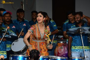 Shilpa Shetty and her family celebrate Ganesh Visarjan