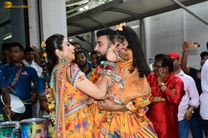 Shilpa Shetty and her family celebrate Ganesh Visarjan