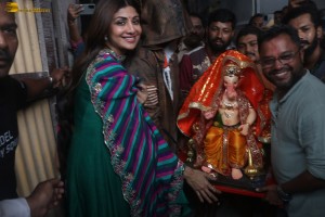 Bollywood Actress Shilpa Shetty welcomes Lord Ganesha to her house on Sep 17, 2023