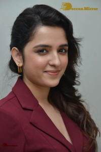 Singer and Actress Shirley Setia photoshoot in a red dress