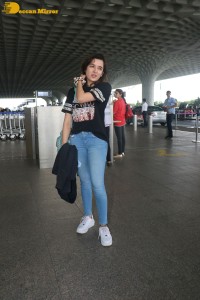 Actress Shirley Setia spotted at Mumbai Airport
