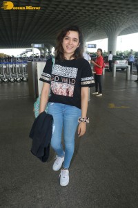 Actress Shirley Setia spotted at Mumbai Airport