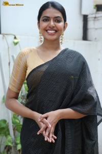 actress Shivani Rajashekar turns heads in a black saree