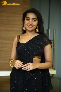 Shivathmika-30