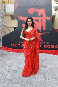 actress Shraddha Kapoor ravishing in a red saree