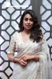 Shriya-Saran-6