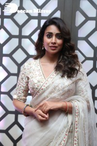 Shriya-Saran-8