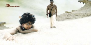 Shriya Saran and Vikram in Mallanna movie