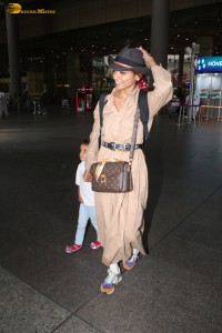 Actress Shriya Saran and her daughter Radha were spotted at the Mumbai Airport on April 15, 2024