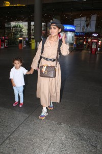 Actress Shriya Saran and her daughter Radha were spotted at the Mumbai Airport on April 15, 2024