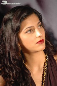 Shruti Haasan in a brown dress