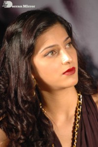 Shruti Haasan in a brown dress