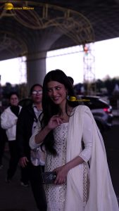 Shruti Haasan beautiful in a white salwar dress