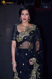 Shruti Haasan ravishing looks in a black saree at a movie function